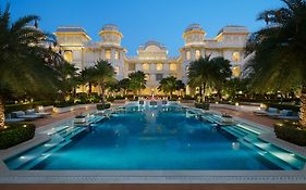 سبا ومنتجع جيه دبليو ماريوت جايبور